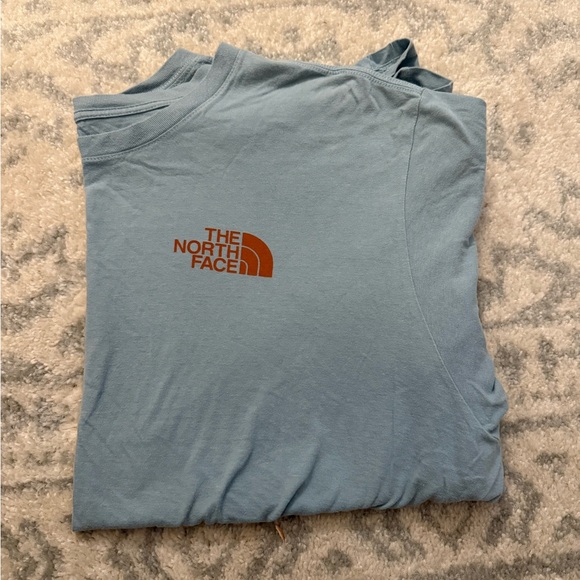 The North Face Blue T-Shirt - Picture 5 of 5